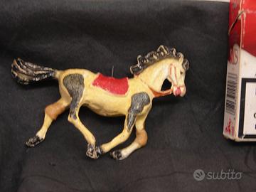CAVALLO  IN  PASTA  PER  SOLDATINO
