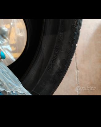 gomme 215/45 R17