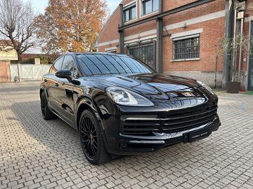 PORSCHE CAYENNE COUPE HYBRID 2021
