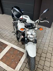 Yamaha FZ6