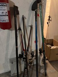 Canne da pesca, mulinelli e materiali vari