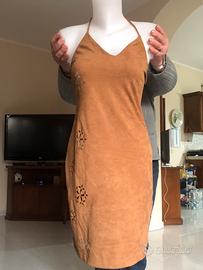 Vestito in scamosciatoGai Mattioli