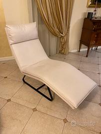 Chaise longue ispirazione Cassina LC4