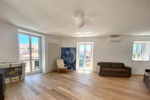 4 VANI: CENTRO STORICO, NELL'ANTICO QUARTIERE