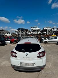 RICAMBI AUTO RENAULT MEGANE III 2010