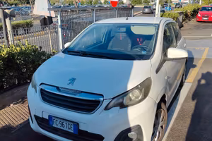 Peugeot 108 Active usata con cambio automatico