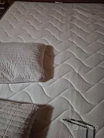 nuovo mai usato materasso matrimoniale 