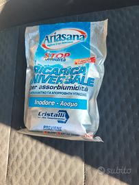 Ricarica univ per assorbiumidità Ariasana 450g