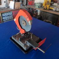 Troncatrice lenta per metalli