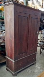 Armadio di legno