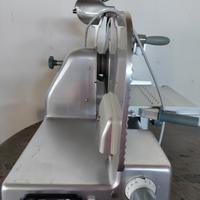 Affettatrice professionale 