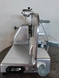Affettatrice professionale 