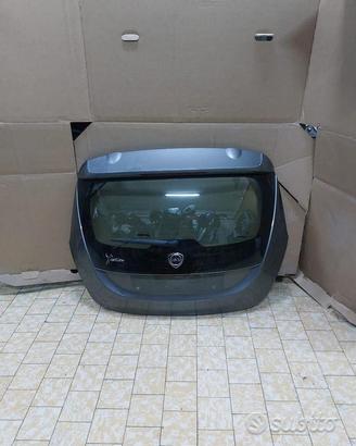 Portellone lancia y