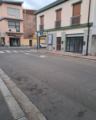 Locale al centro di San Gavino Monreale