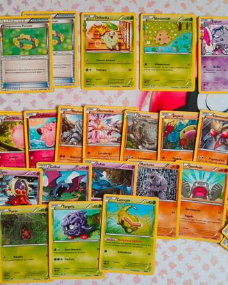 Lotto Pokemon Generazioni con fuoriserie