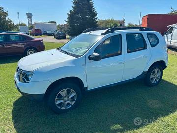 Dacia Duster 1.6 110CV 4x2 GPL Lauréate