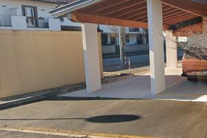 Posto auto/camper coperto