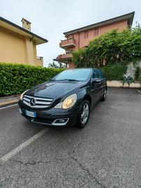 MERCEDES CLASSE R320