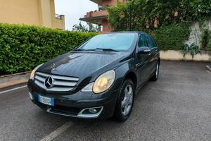 MERCEDES CLASSE R320