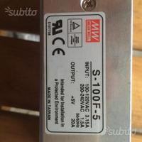 4 Alimentatori stabilizzati