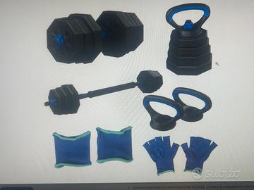 Manubri regolabili con bilanciere e kettlebell