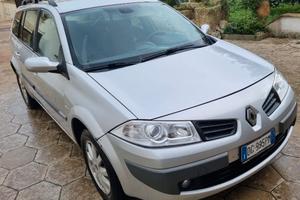 Renault Megane II grantour - 2007