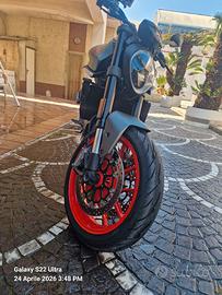 Ducati Monster+ agosto 2024