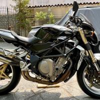 Mv Agusta Brutale serie limitata Gladio 910