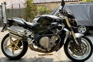 Mv Agusta Brutale serie limitata Gladio 910