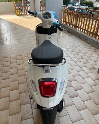 Piaggio Vespa 50 Primavera