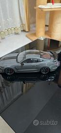 Ford Mustang 1/18