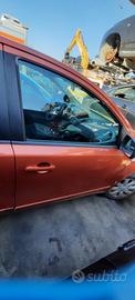 NISSAN NOTE 2008 - PORTA ANTERIORE DESTRO