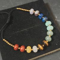 bracciale pietre chakra e cordino