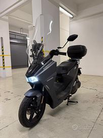 Scooter elettrico Horwin SK3