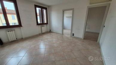 Appartamento di 93 m² con 3 locali e box auto a Po