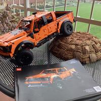 LEGO 42126 FORD RAPTOR F150 SOLO MONTATO