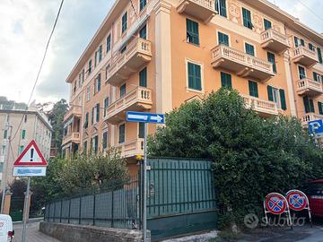 Appartamento ampio in contesto signorile