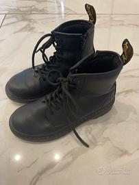 Dr Martens nere, 34