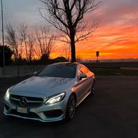 Mercedes Benz C 250 D AMG LINE