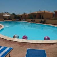 Villino con piscina tennis cond