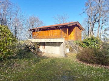 Rustico / Casale di 126 m² con 5 locali e box auto