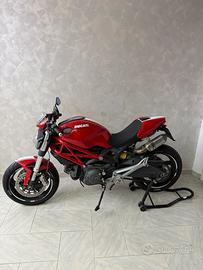 Ducati Monster 696+ depo A2