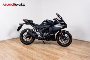 YAMAHA R3 - 2025