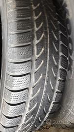 Gomme 205 / 70 R 15 96T