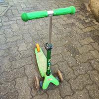 monopattino 3 ruote marca MICRO e Roller decathlon