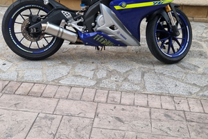 Yamaha yzf r125