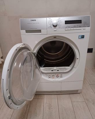 Asciugatrice AEG