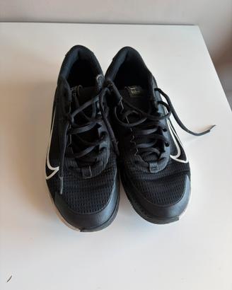 Scarpe da tennis uomo NIKE Court
