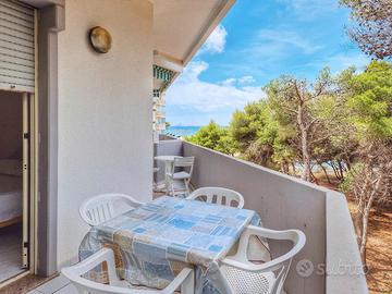 Balcone fronte spiagge a rivabella 4posti
