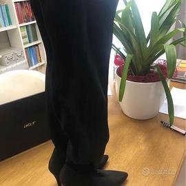 Stivale altro fino al ginocchio